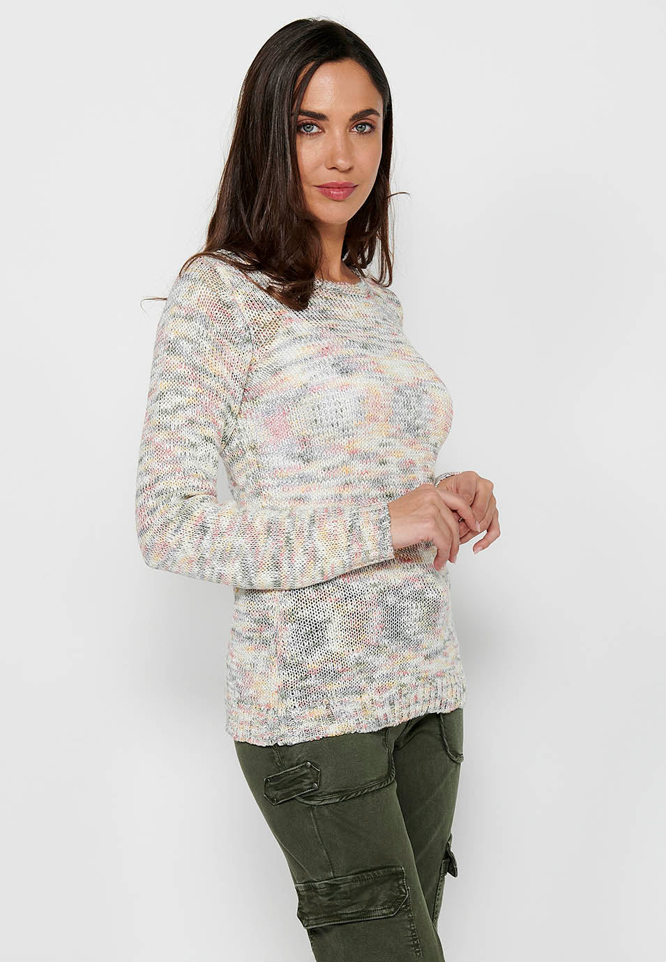 Jersey de manga larga con cuello redondo. tricot jaspeado de multicolor para mujer | moda actual