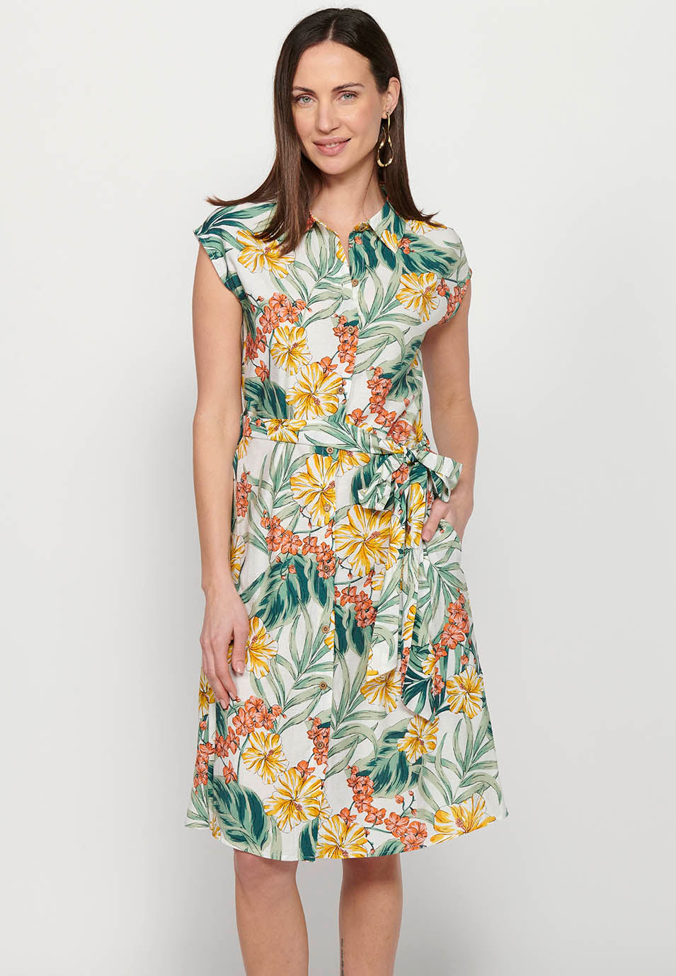 Vestido midi camisero de manga corta con cierre delantero con botones y estampado floral para mujer | moda actual