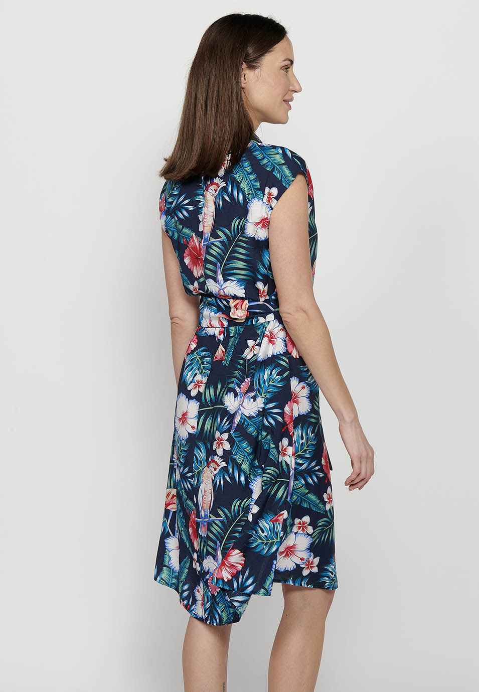Vestido midi camisero de manga corta con cierre delantero con botones y estampado floral para mujer | moda actual