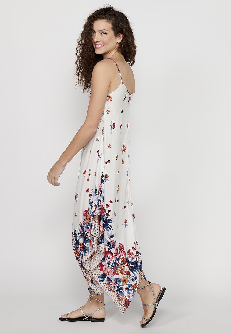 Vestido de tirantes con acabado en picos y estampado floral para mujer | moda actual