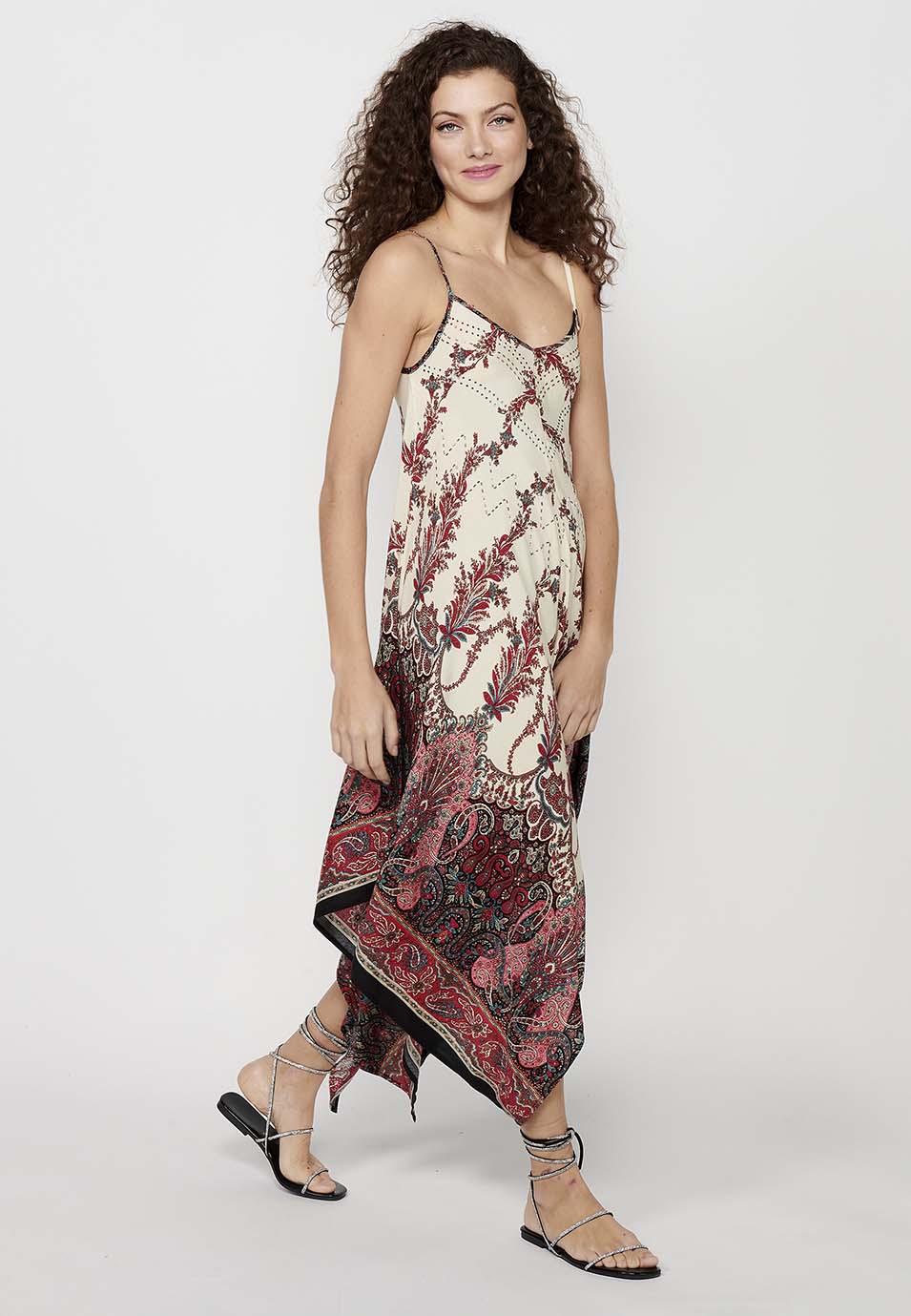 Vestido de tirantes con acabado en picos y estampado floral para mujer | moda actual