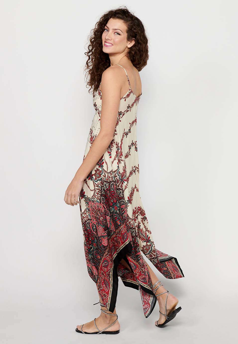 Vestido de tirantes con acabado en picos y estampado floral para mujer | moda actual