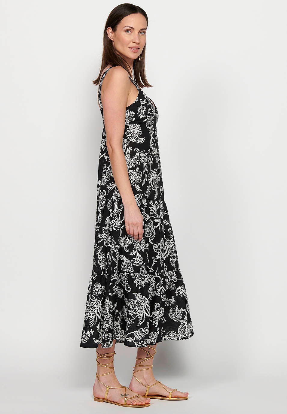 Vestido largo de tirante ancho con acabado en volante y escote en pico con estampado floral de multicolor para mujer | moda actual