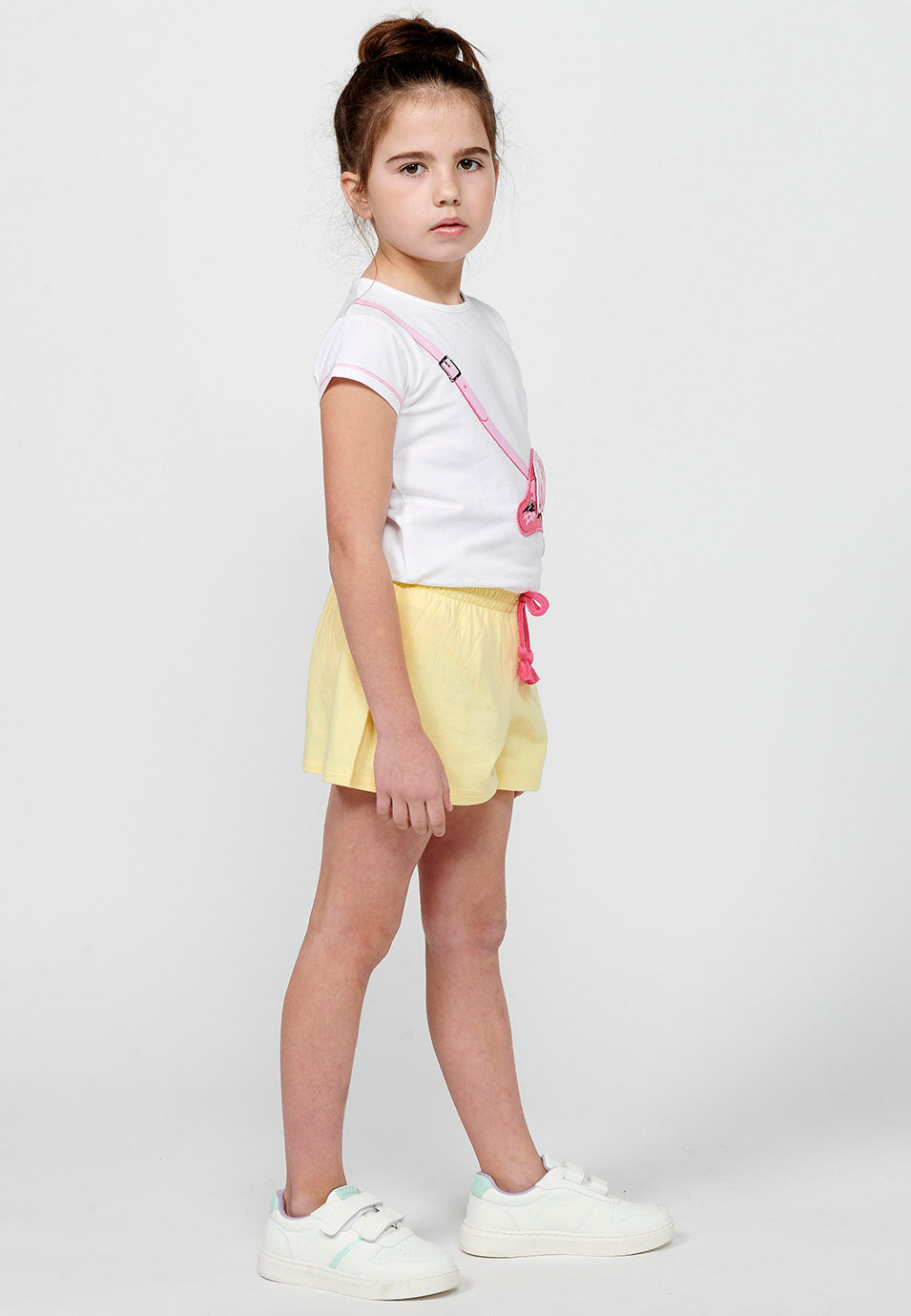 Camiseta Niña Manga Corta Estampada Bolsillo – Koroshi Blanco