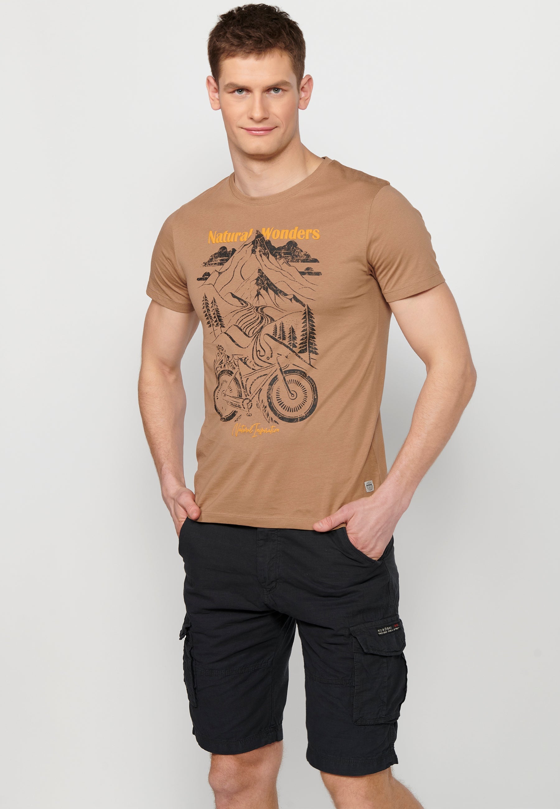 Camiseta de manga corta de algodón con cuello redondo y estampado delantero de tostado | tendencia actual