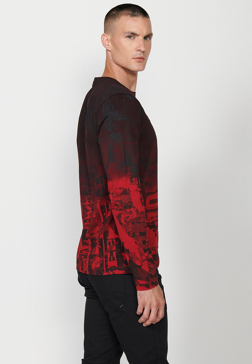 Camiseta de manga larga de algodón de cuello redondo con estampado degradado petróleo para hombre