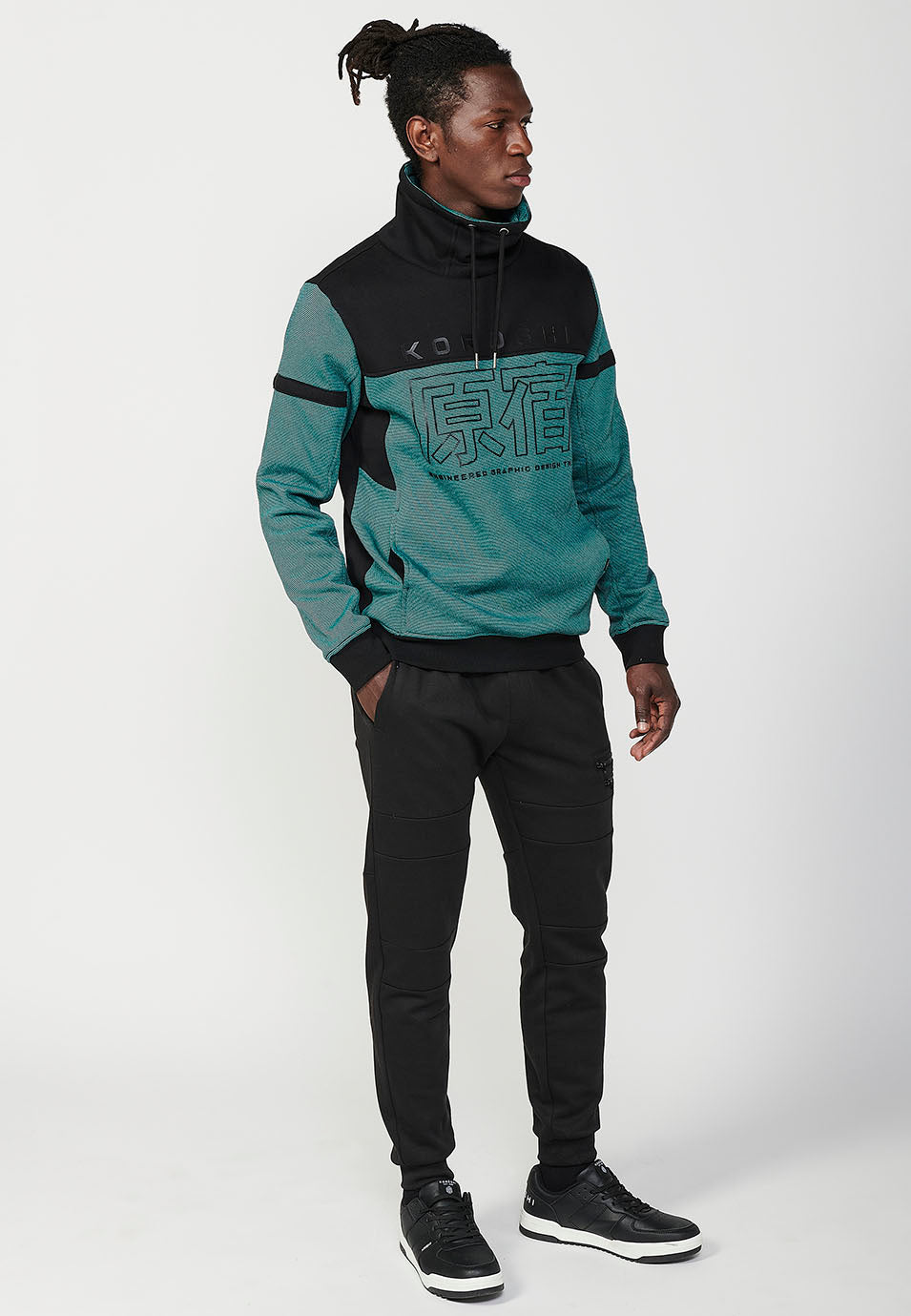 Sudadera manga larga cuello alto ajustable hombre