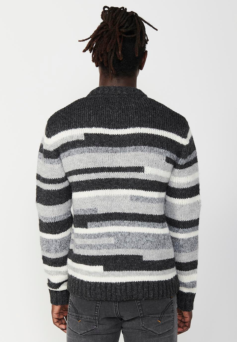 Jersey tricot de manga larga y acabado en rib con cuello redondo para hombre