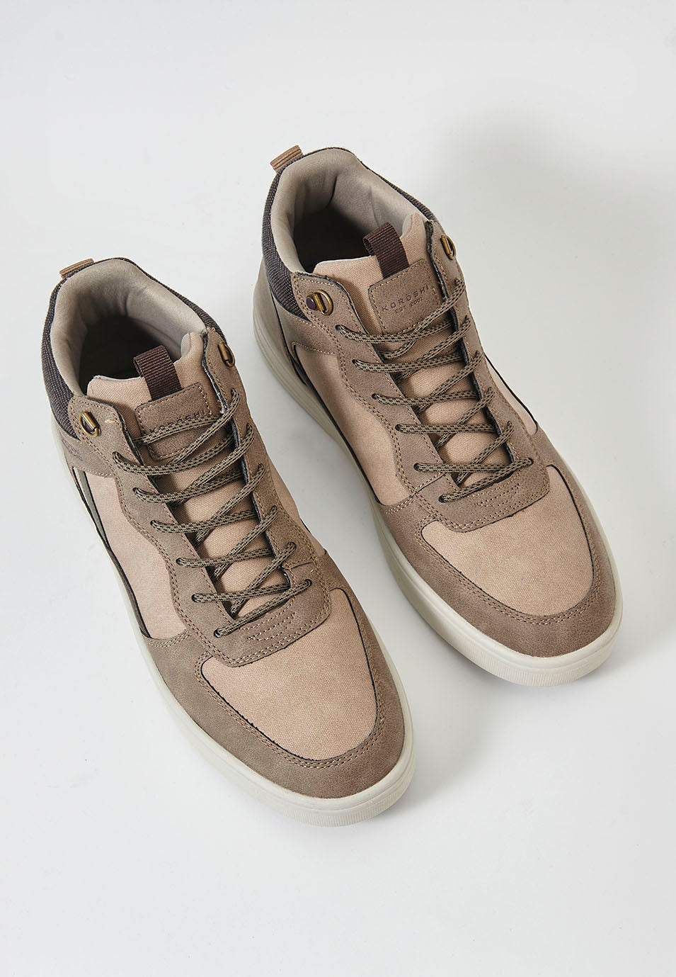 Calzado zapatillas tipo botín hombre