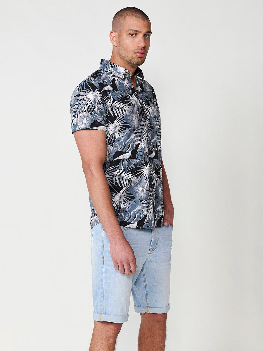 Camisa Hombre Manga Corta Estampado Tropical Algodón con Bolsillo – Koroshi 2511CC43