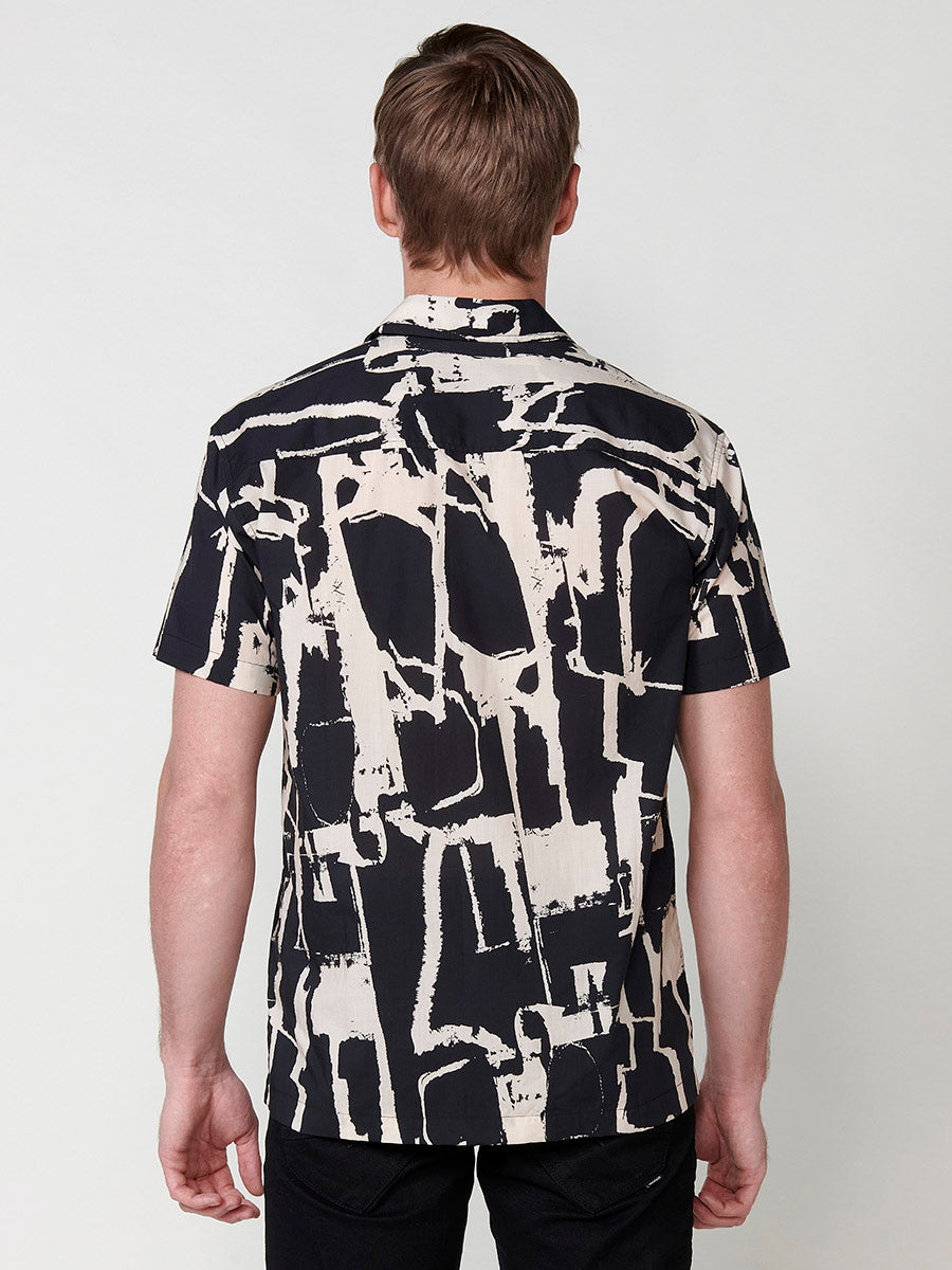 Camisa Hombre Manga Corta Estampada Relaxed Lyocell Algodón Negra – Koroshi