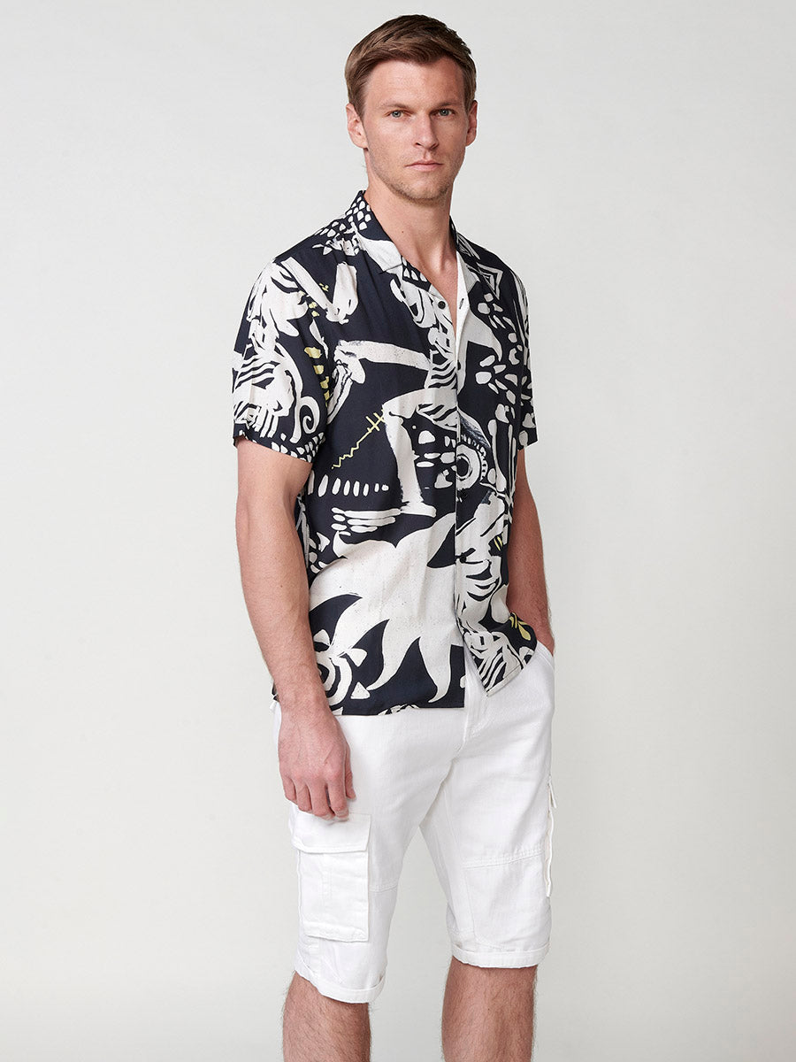 Camisa Hombre Manga Corta Estampado Abstracto Cuello Cubano Negra – Koroshi
