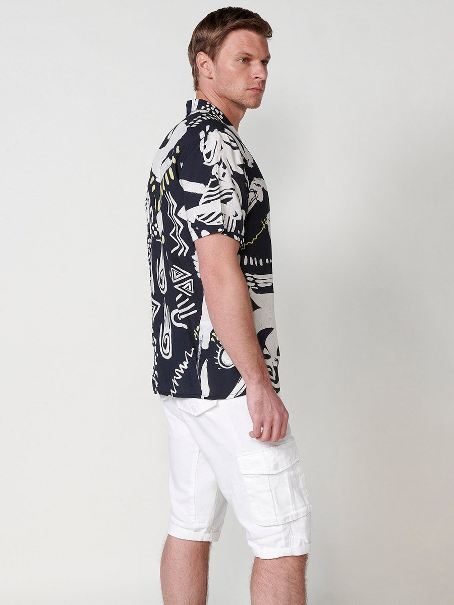 Camisa Hombre Manga Corta Estampado Abstracto Cuello Cubano Negra – Koroshi