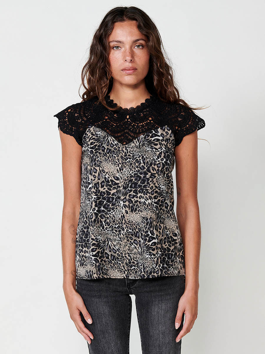 Blusa Mujer Sin Mangas Crochet Estampado Animal – Koroshi Negro