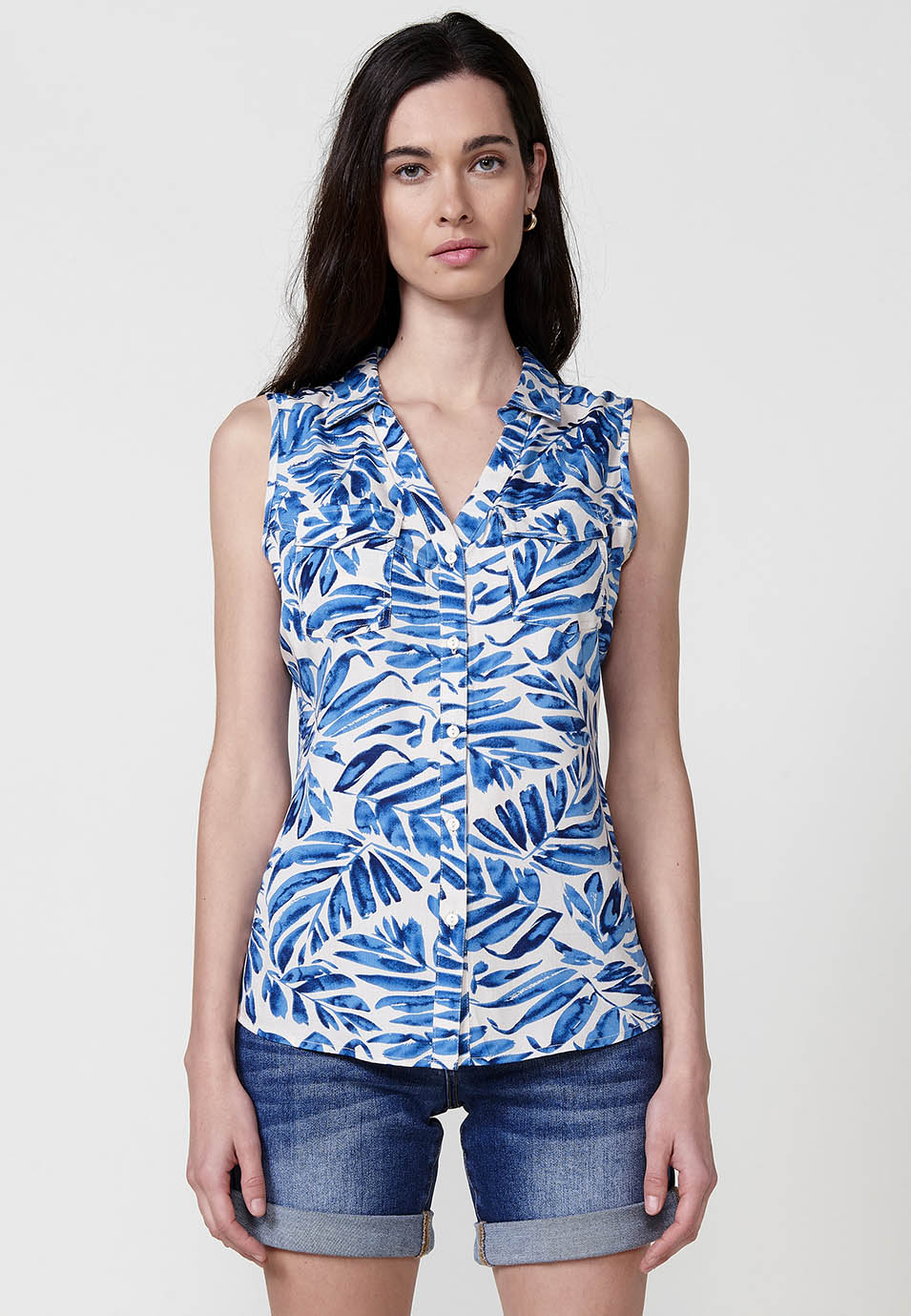 Blusa Mujer Sin Mangas Cuello Camisero Estampado Cachemir – Koroshi 2512BL78