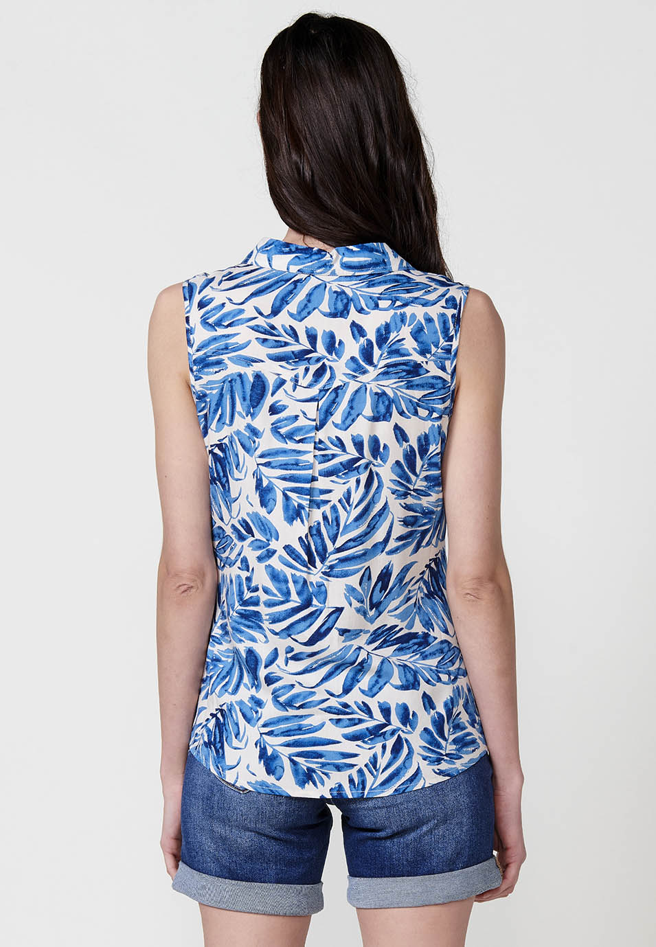 Blusa Mujer Sin Mangas Cuello Camisero Estampado Cachemir – Koroshi 2512BL78