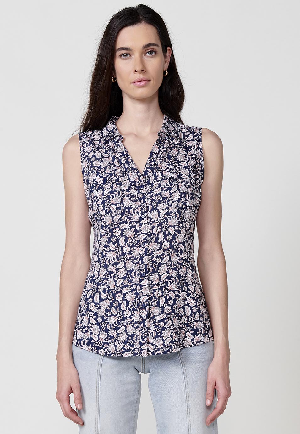 Blusa Mujer Sin Mangas Cuello Camisero Estampado Cachemir – Koroshi 2512BL78
