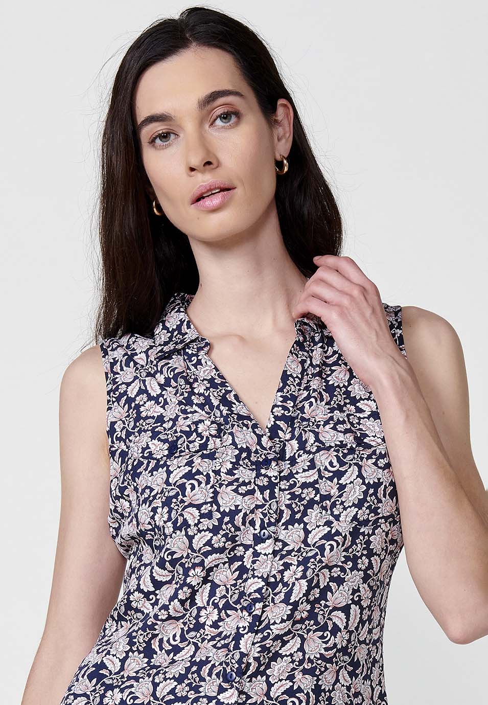 Blusa Mujer Sin Mangas Cuello Camisero Estampado Cachemir – Koroshi 2512BL78