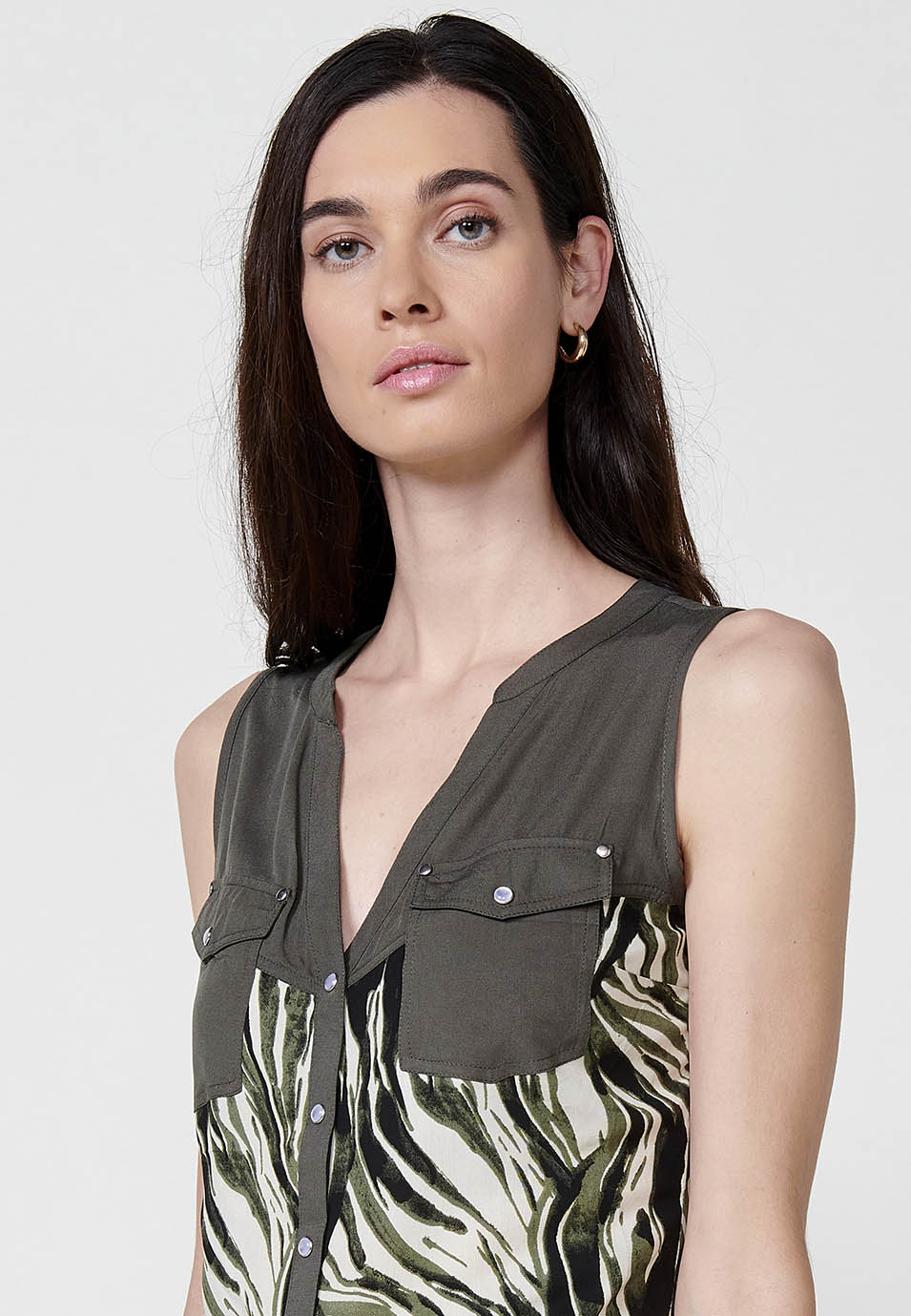 Blusa Mujer Sin Mangas Estampado Floral – Koroshi 2512BL81