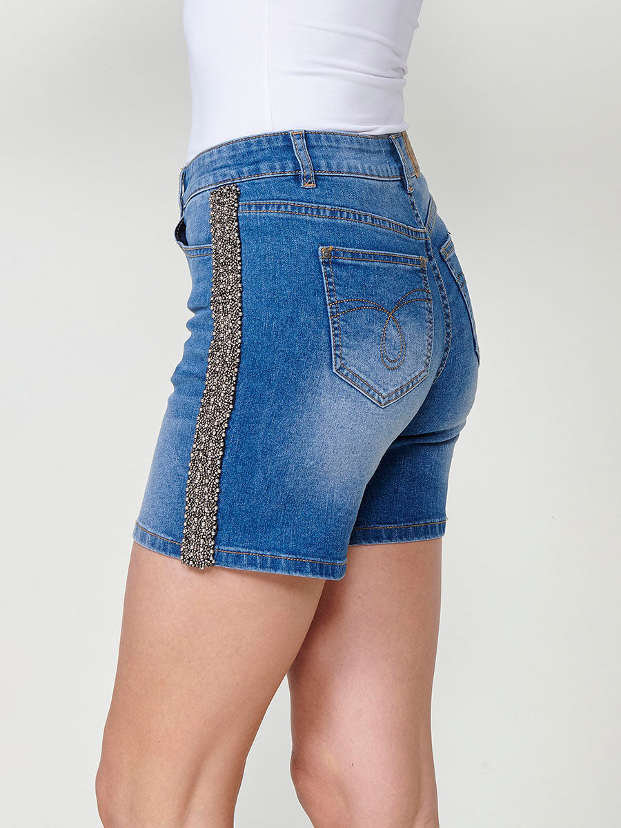 Short vaquero Mujer efecto lavado con bordado de pedrería lateral – Koroshi azul