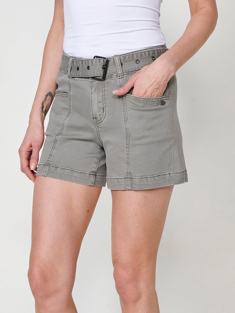 Short vaquero Mujer con cinturón de hebilla – Koroshi 2512PS55