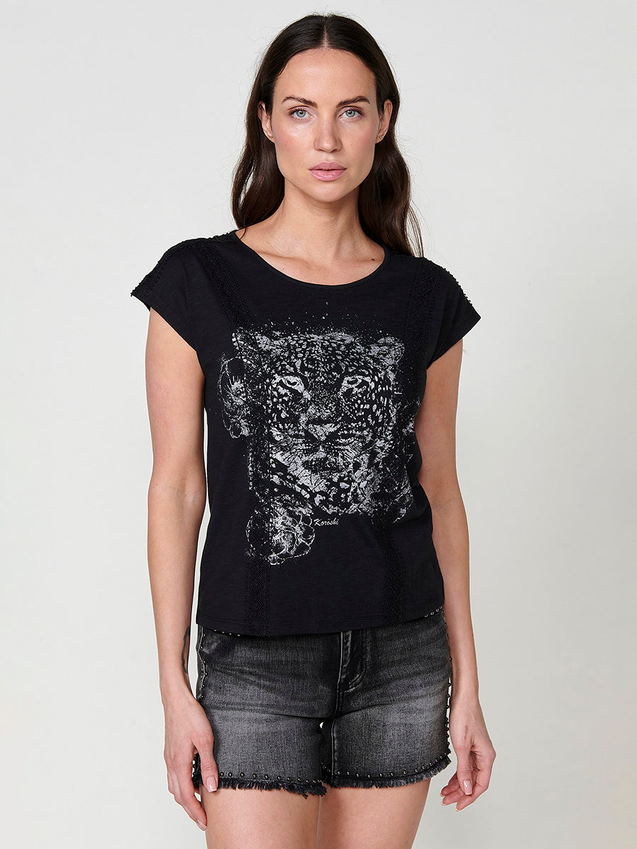 Camiseta Mujer con estampado animal en foil y blonda – Koroshi negra