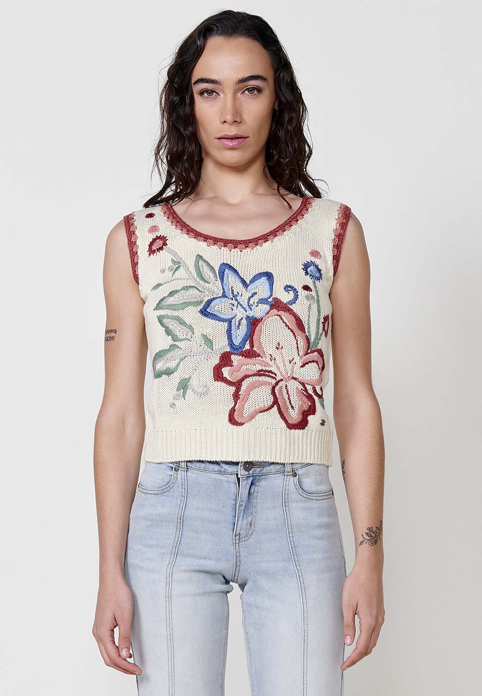 Top Mujer de tirantes de punto con detalle floral – Koroshi crudo
