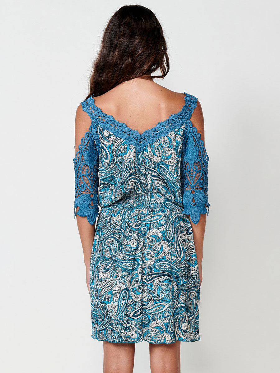 Vestido Mujer corto de viscosa estampado cachemira con blonda – Koroshi turquesa