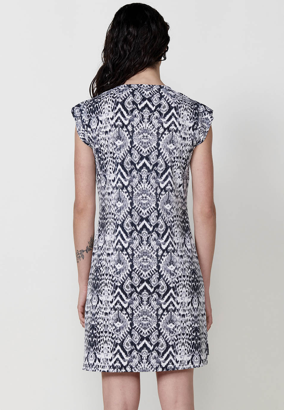 Vestido Mujer corto estampado ikat – Koroshi negro