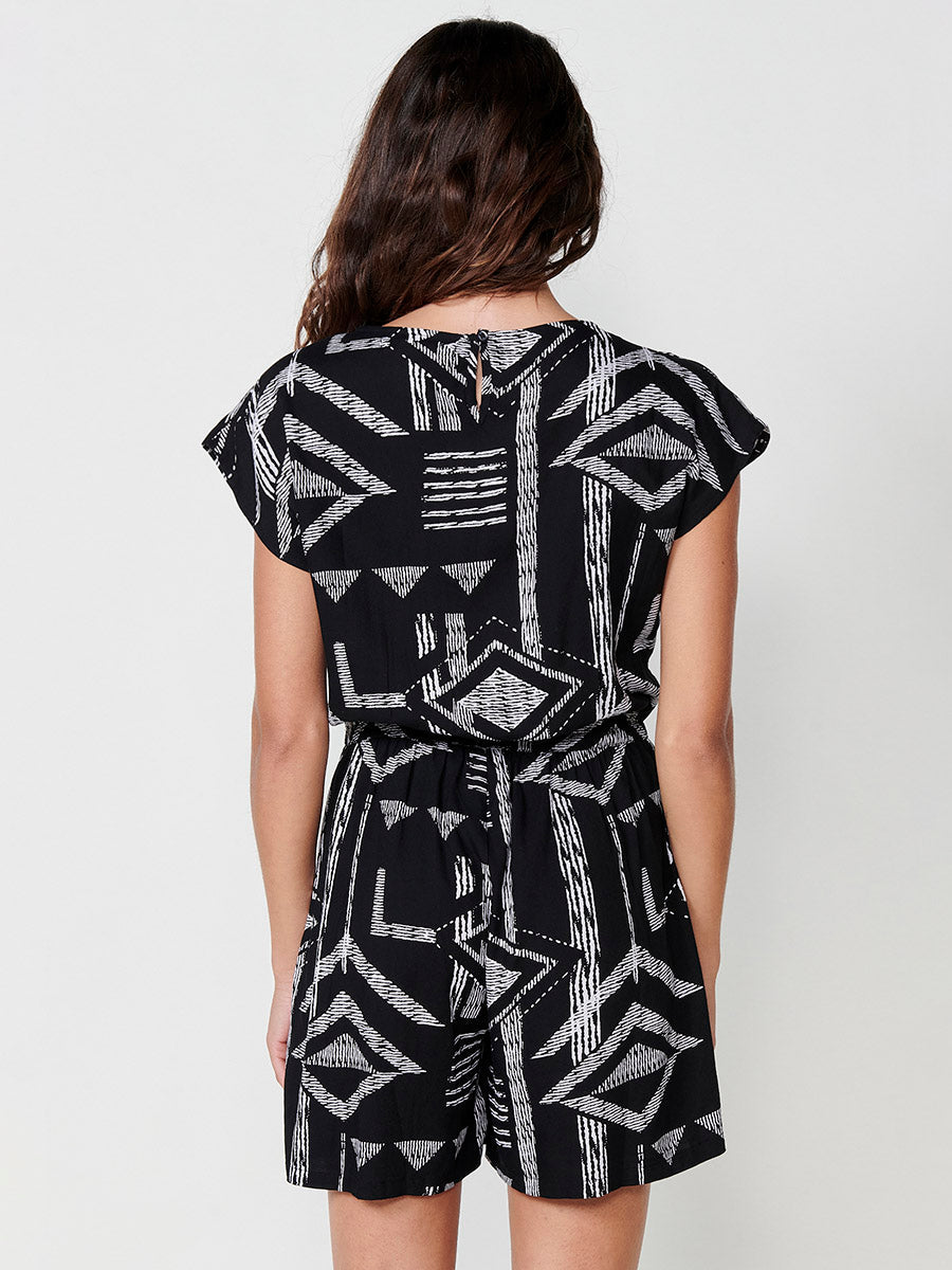 Mono Mujer corto estampado étnico – Koroshi negro