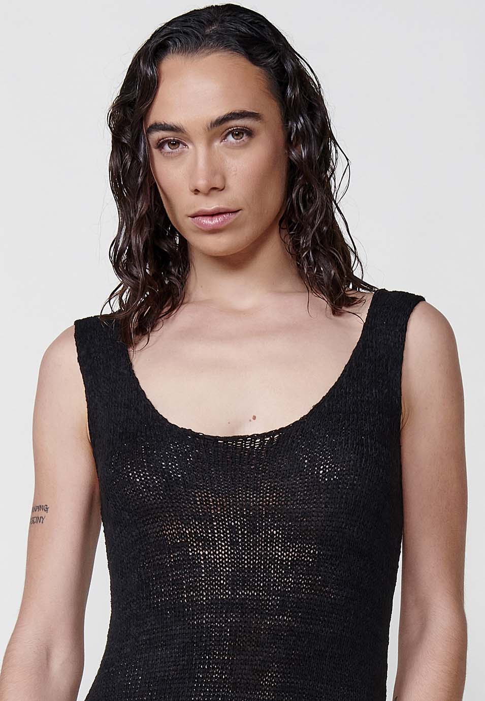 Vestido Mujer de tirantes de punto – Koroshi negro