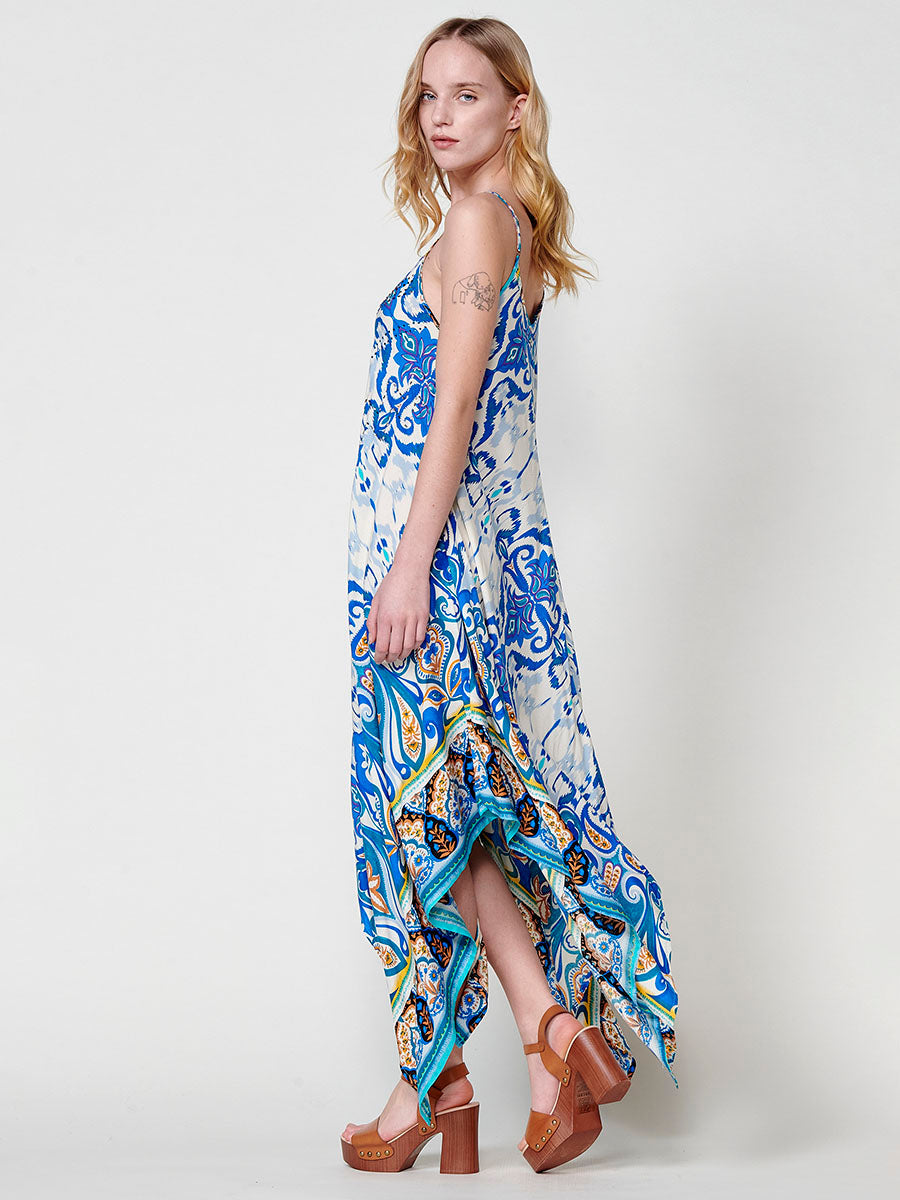 Vestido Mujer largo de viscosa estampado con bajo en picos – Koroshi 2512VS89