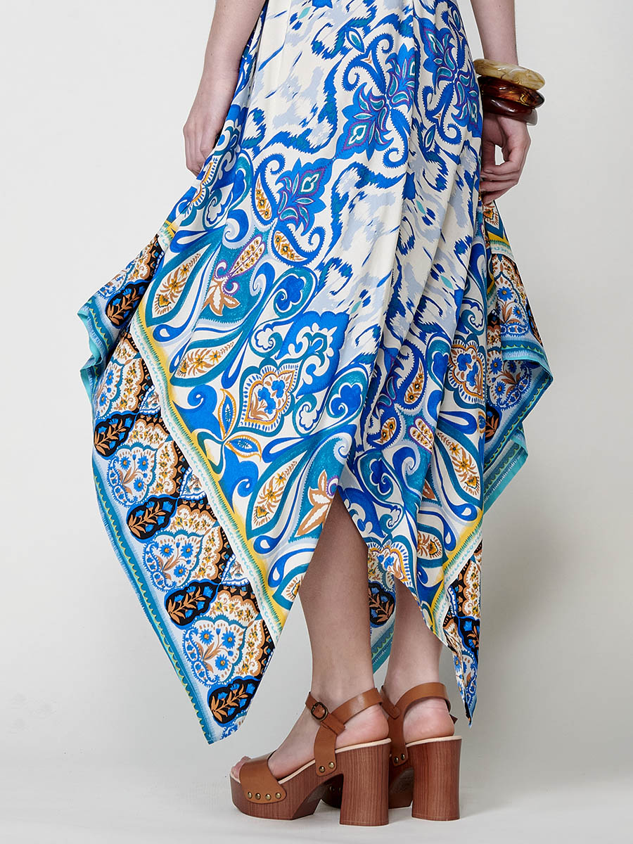Vestido Mujer largo de viscosa estampado con bajo en picos – Koroshi 2512VS89