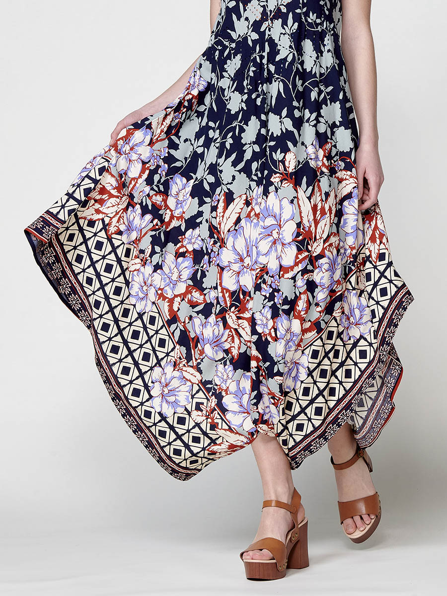 Vestido Mujer largo de viscosa estampado con bajo en picos – Koroshi 2512VS89