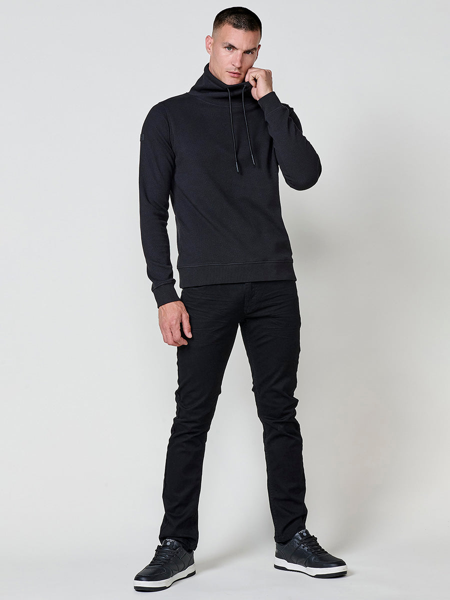 Sudadera Hombre Cuello Alto con Cordón Ajustable – Koroshi 2521SU32