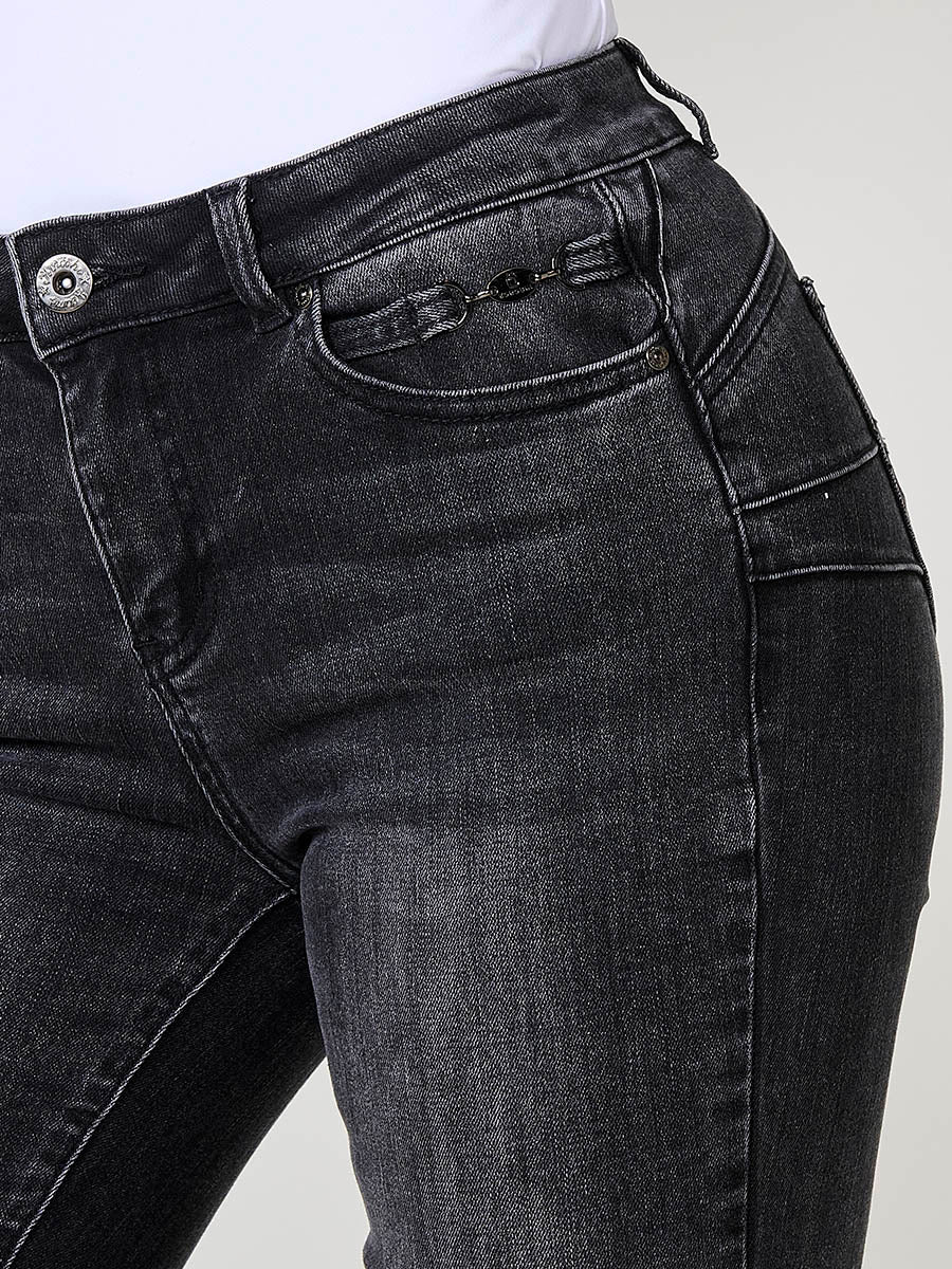 Pantalón Jeans Regular Push Up Mujer Bajos Deshilachados – Koroshi Negro