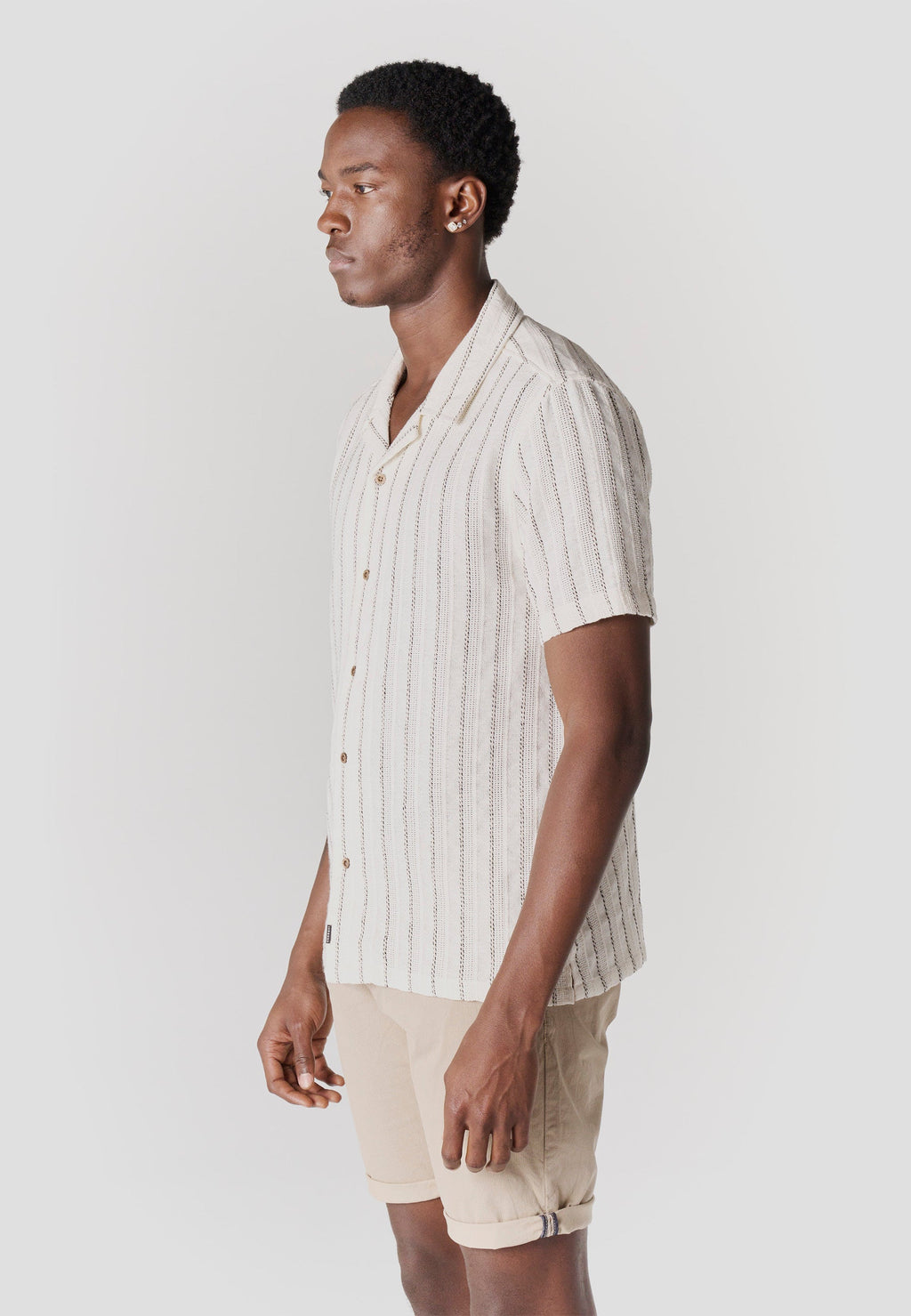 Camisa Hombre Manga Corta Rayas Cuello Cubano Crudo – Koroshi 2611CC23