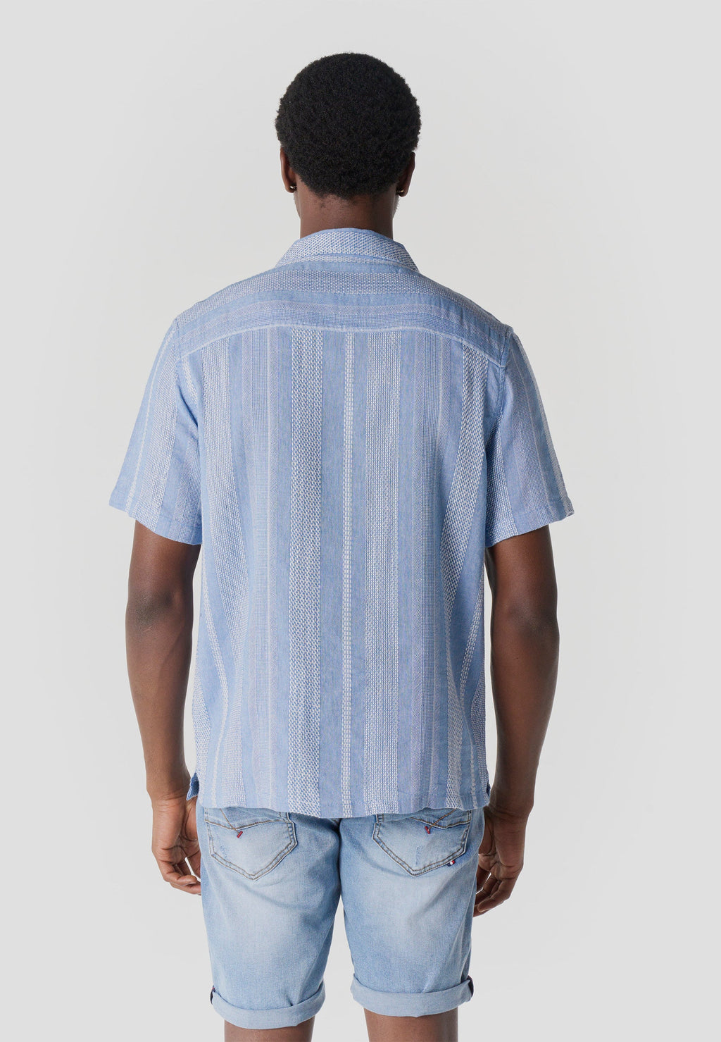 Camisa Hombre Manga Corta Rayas Cuello Cubano Relaxed Azul – Koroshi 2611CC25