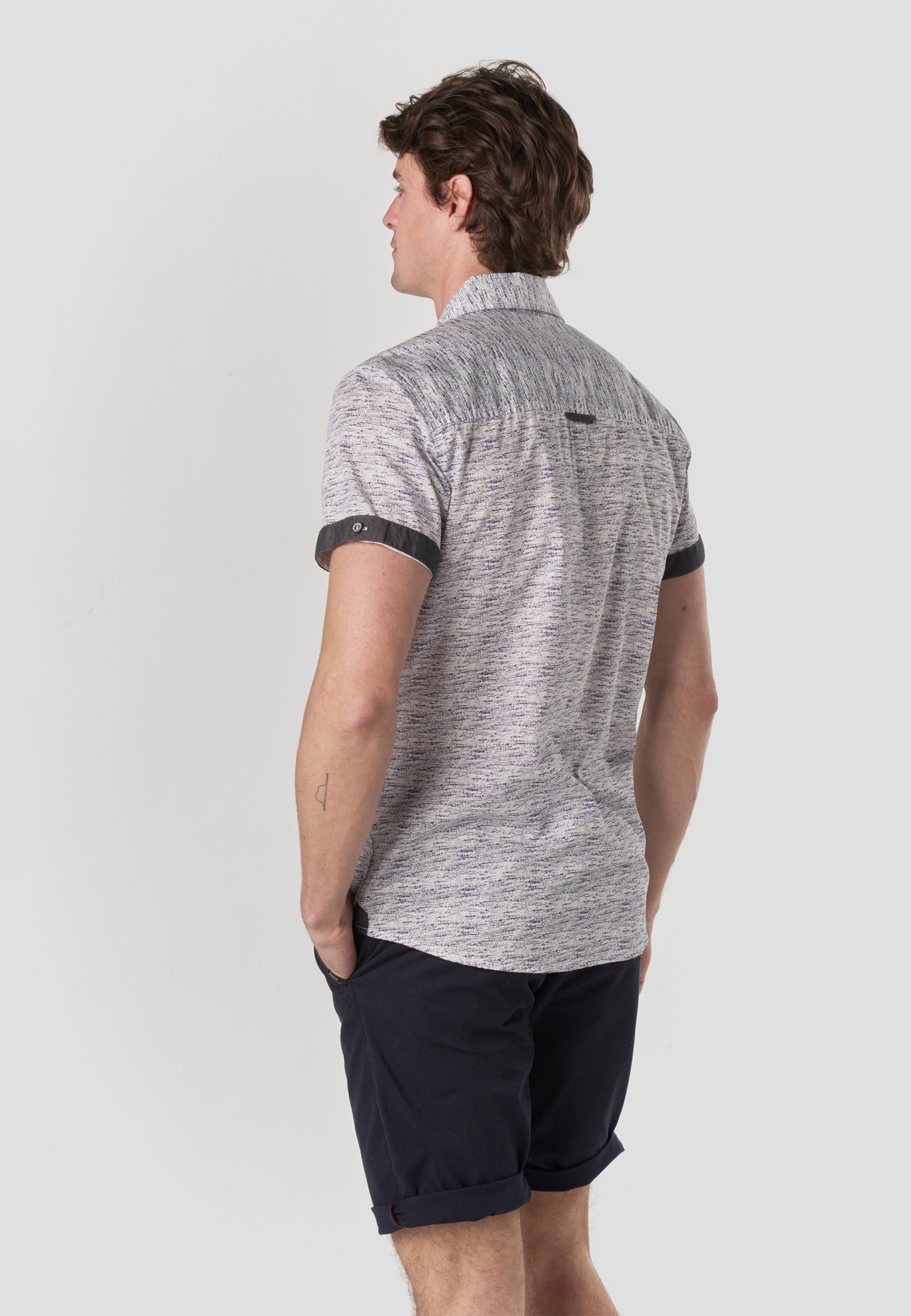 Camisa Hombre Manga Corta Popelín Algodón Bolsillo – Koroshi 2611CC31