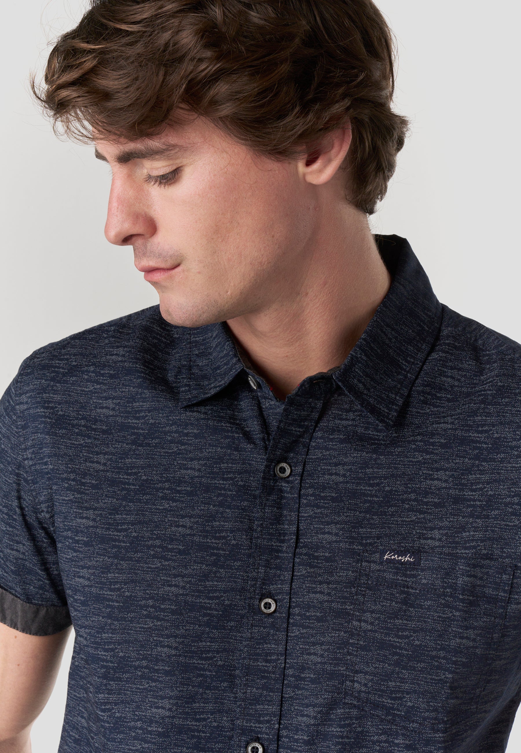 Camisa Hombre Manga Corta Popelín Algodón Bolsillo – Koroshi 2611CC31