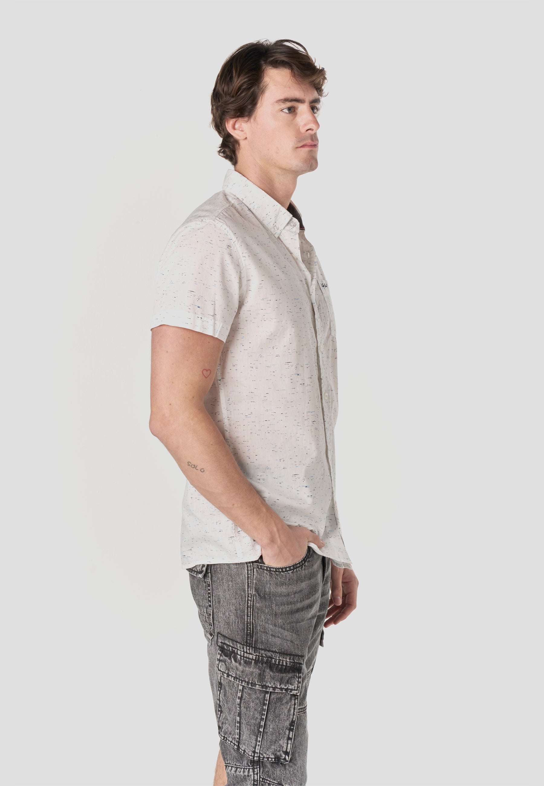 Camisa Hombre Manga Corta Popelín Algodón Bolsillo – Koroshi 2611CC32