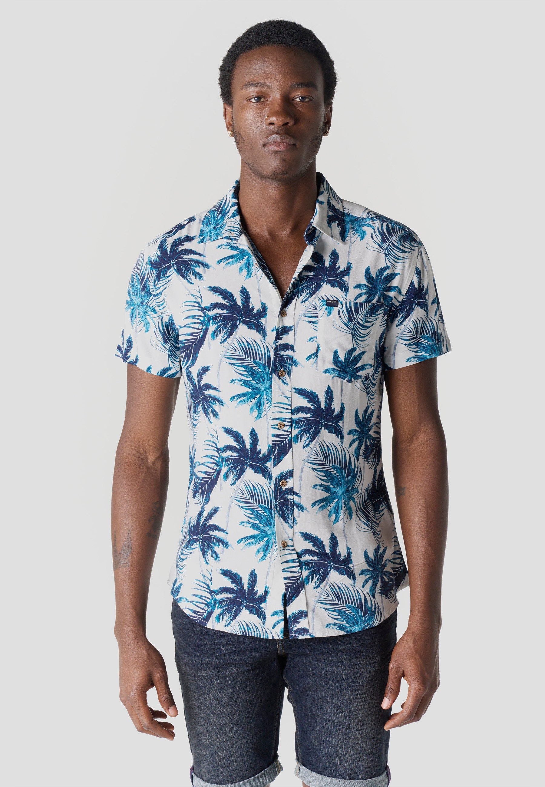 Camisa Hombre Manga Corta Estampado Tropical Viscosa – Koroshi 2611CC36