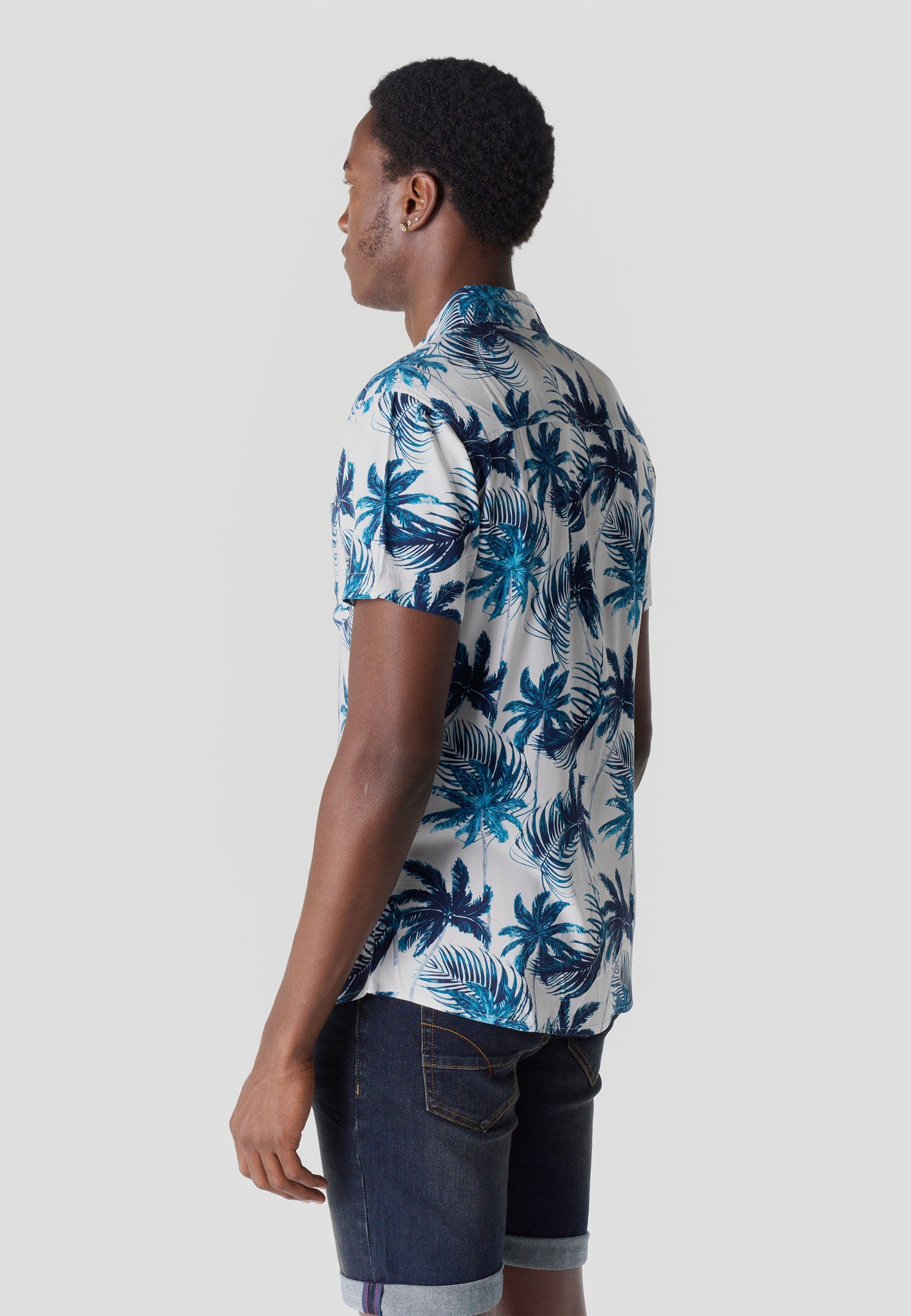 Camisa Hombre Manga Corta Estampado Tropical Viscosa – Koroshi 2611CC36