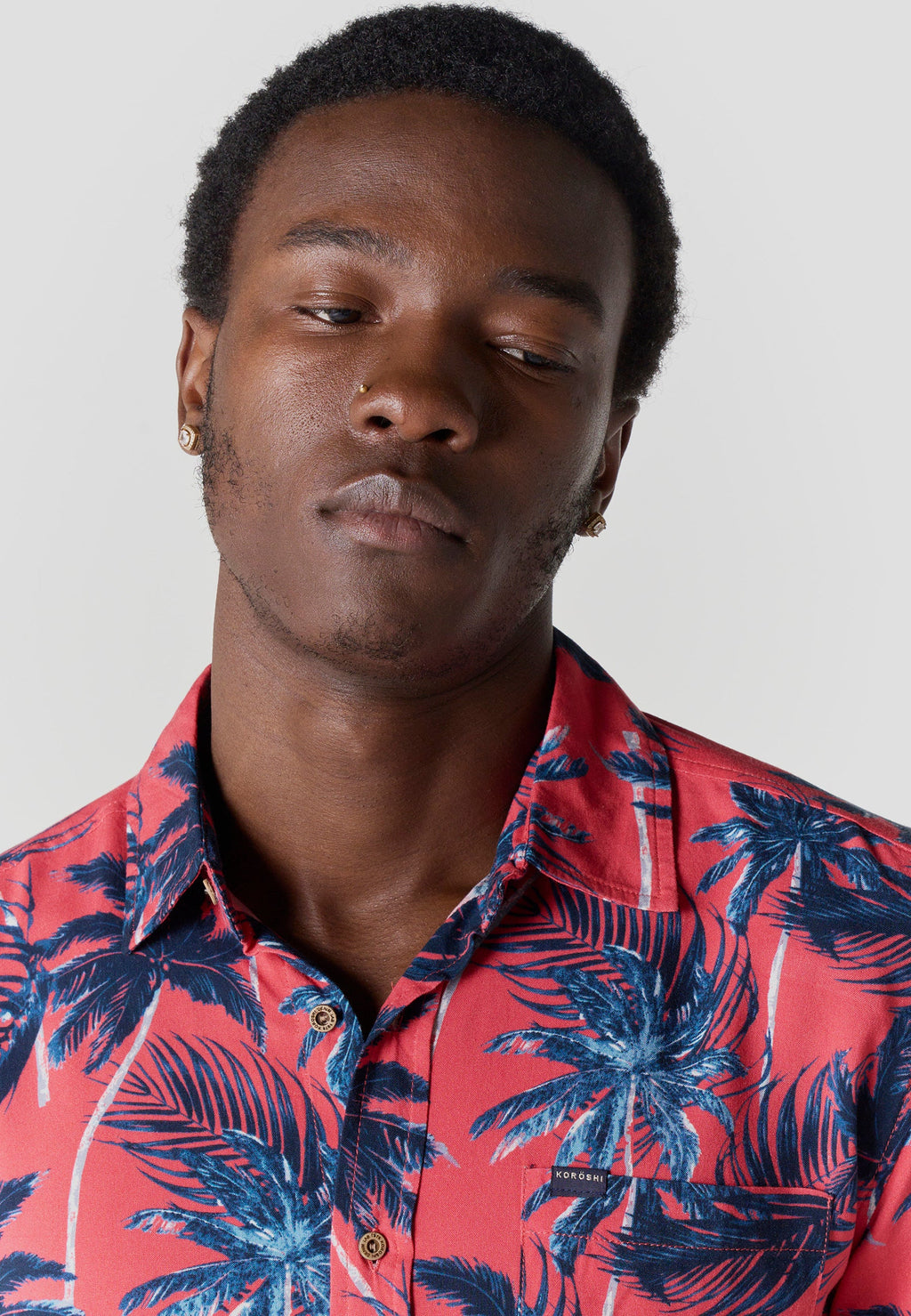 Camisa Hombre Manga Corta Estampado Tropical Viscosa – Koroshi 2611CC36