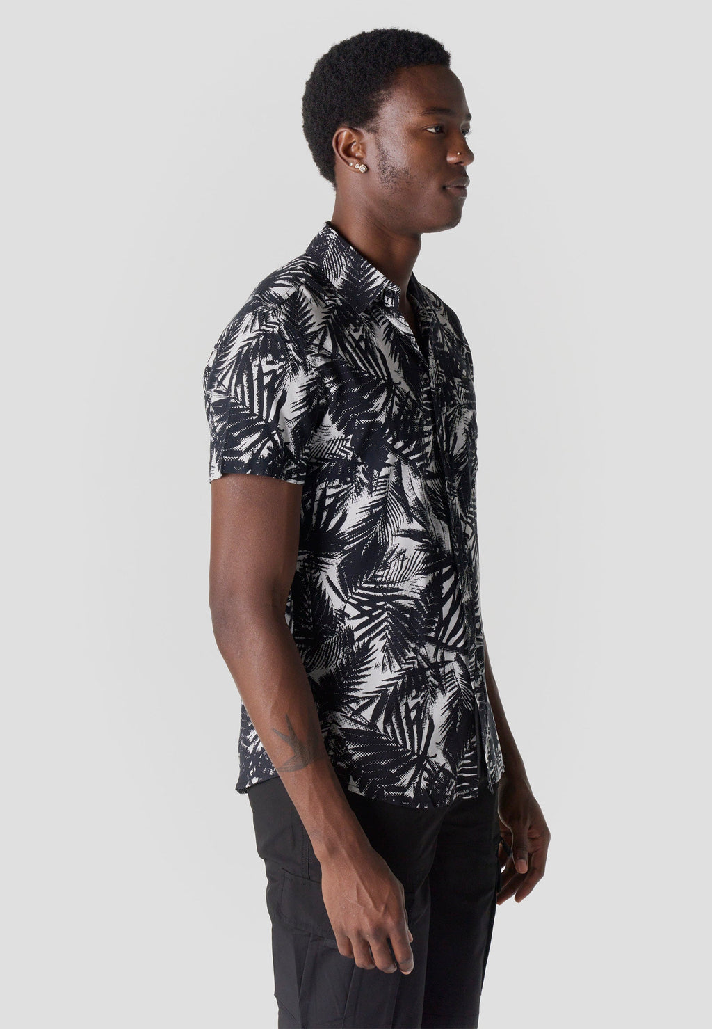 Camisa Hombre Manga Corta Estampado Tropical Viscosa – Koroshi 2611CC36