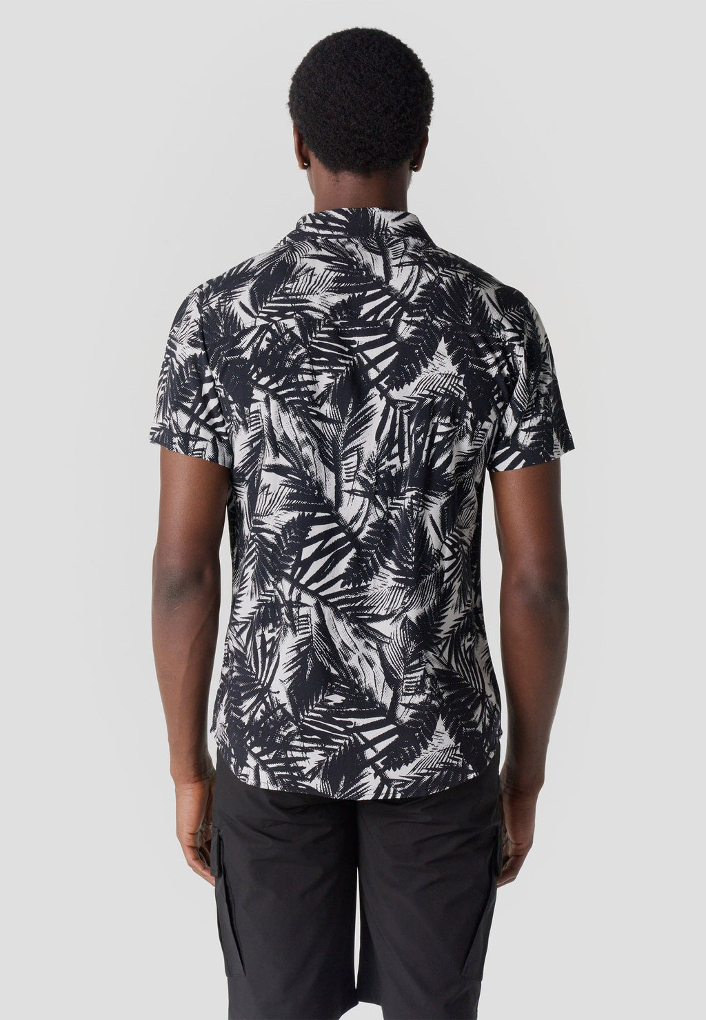 Camisa Hombre Manga Corta Estampado Tropical Viscosa – Koroshi 2611CC36