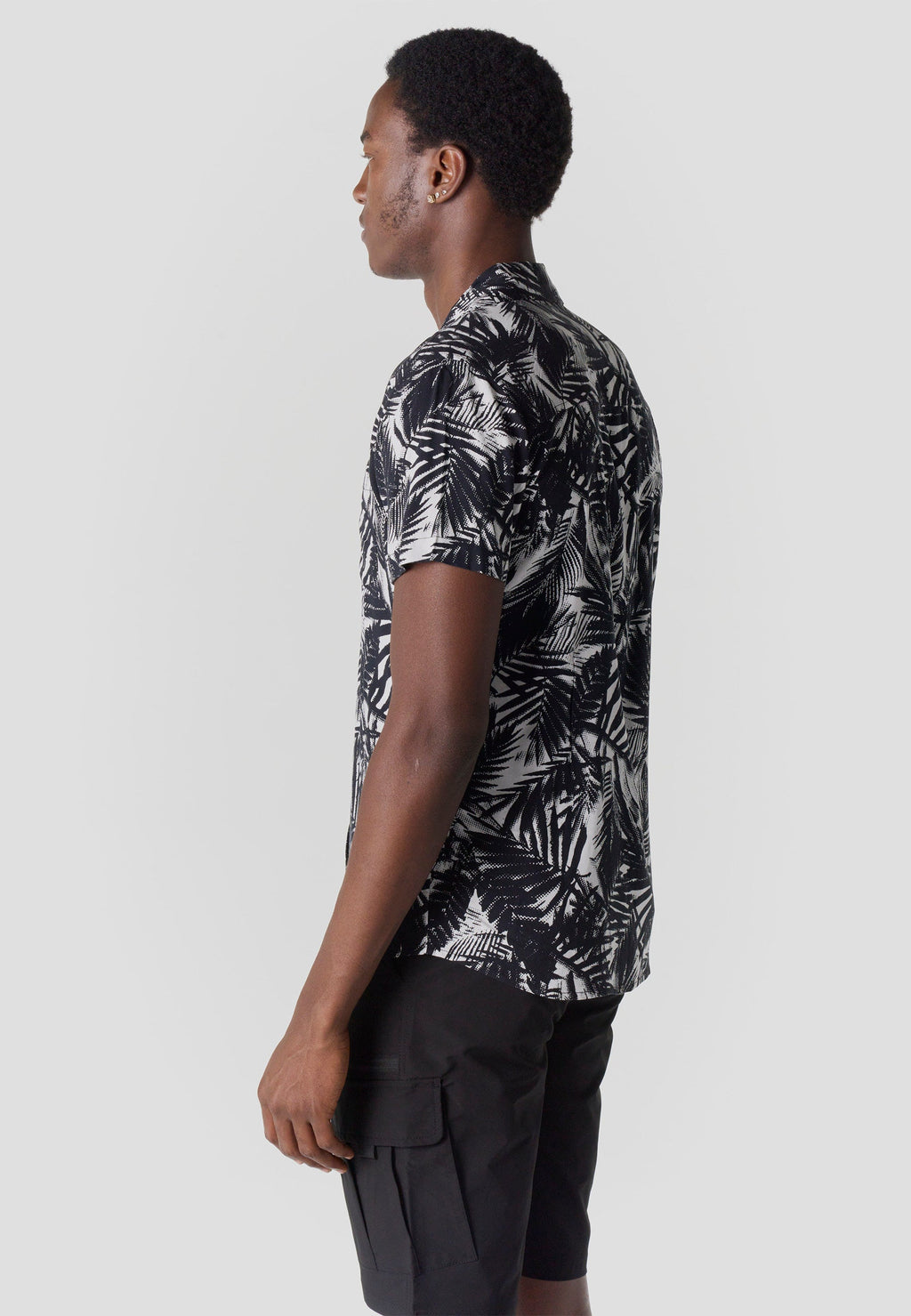 Camisa Hombre Manga Corta Estampado Tropical Viscosa – Koroshi 2611CC36