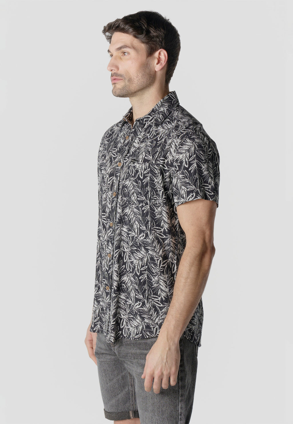 Camisa Hombre Manga Corta Estampado Tropical Viscosa – Koroshi 2611CC37