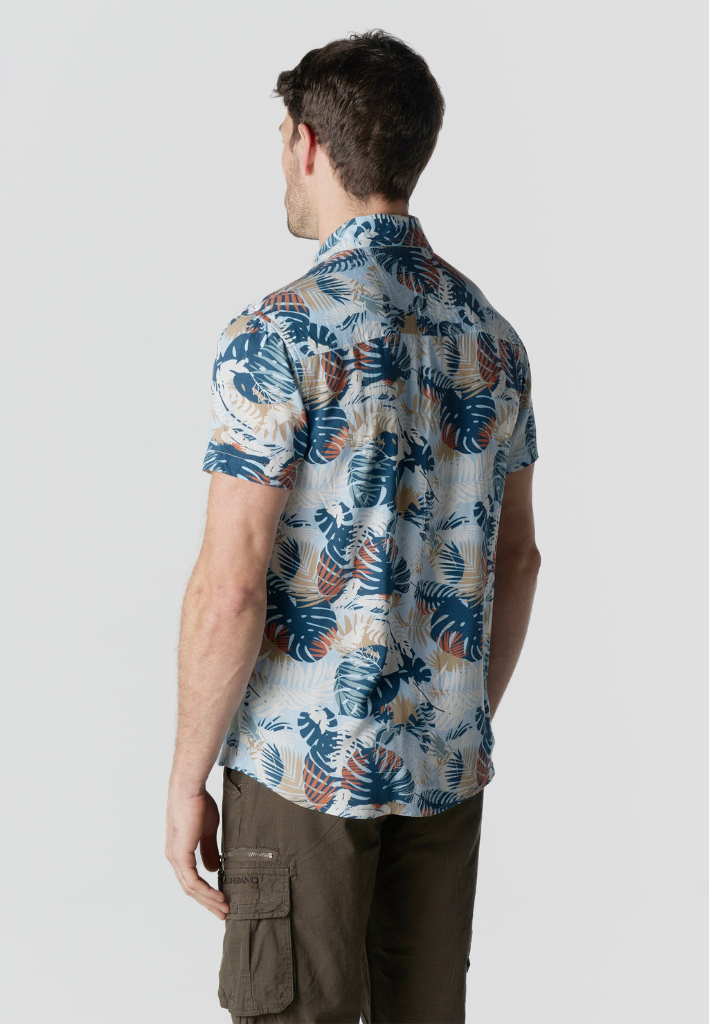 Camisa Hombre Manga Corta Estampado Tropical Viscosa – Koroshi 2611CC37
