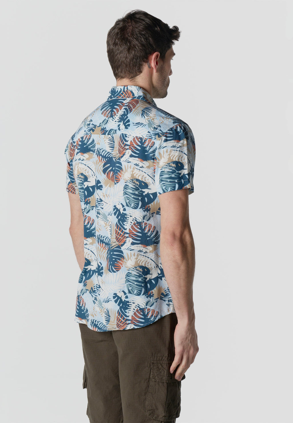 Camisa Hombre Manga Corta Estampado Tropical Viscosa – Koroshi 2611CC37